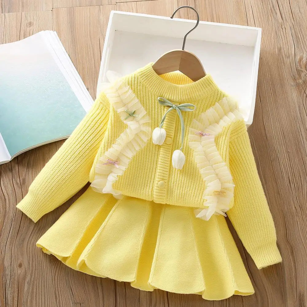 Yellow Knitted Outfit for Girls with Pleated Skirt