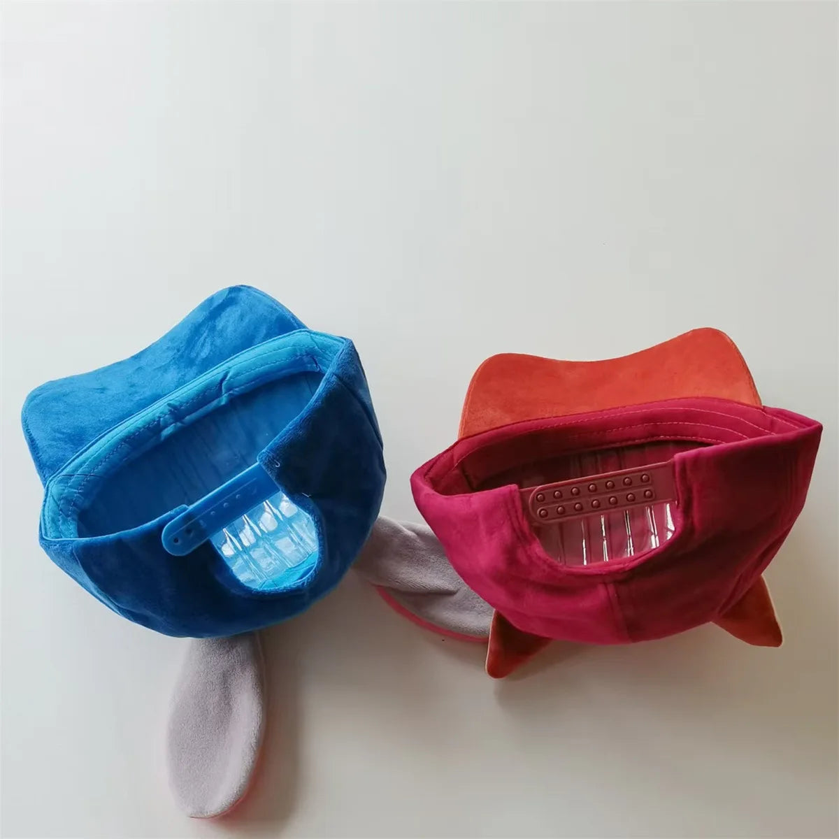 Cappellino di peluche per bambini Bunny Police