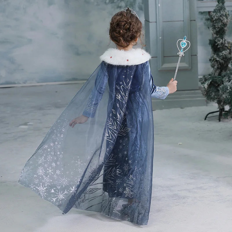 Northern Ice Queen deluxe costume set for girls, close-up β Magic Tree Kids