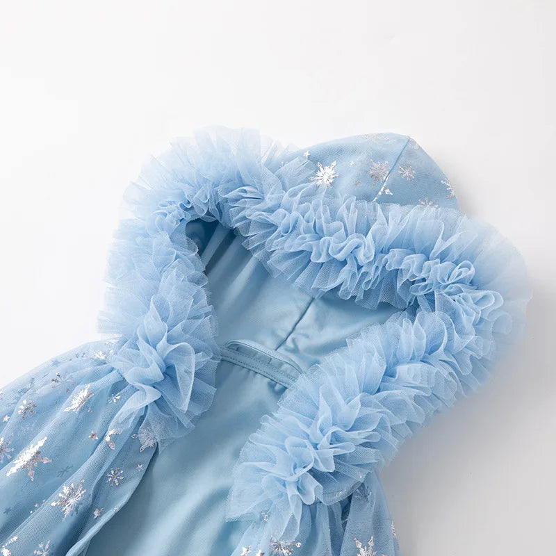 Snowflake Sparkle hooded cape for girls, styling detail – Magic Tree Kids