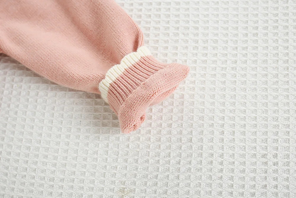 Blush Petal Strick-Set – Wo Süße auf Komfort trifft