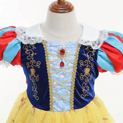 Disfraz clásico de princesa de cuento de hadas con capa extraíble