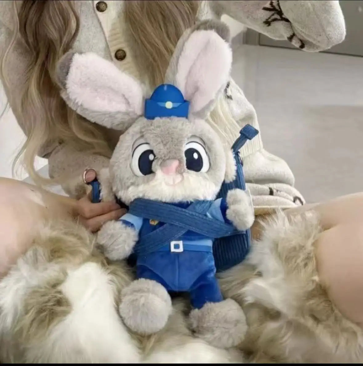 Borsa a tracolla a forma di coniglietto di peluche