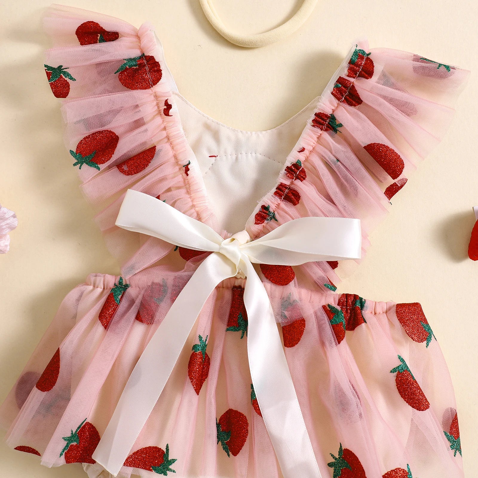 Conjunto de pelele para bebé con beso de fresa