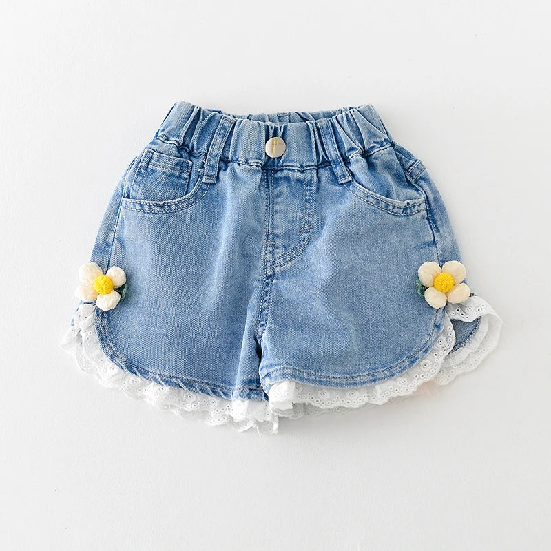 Shorts vaqueros Daisy con ribete de encaje