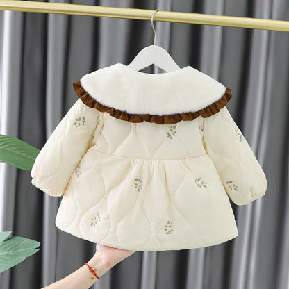 Abrigo de invierno para bebé con flores bordadas