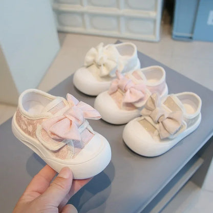 Glamouröse Kinder-Sneaker 