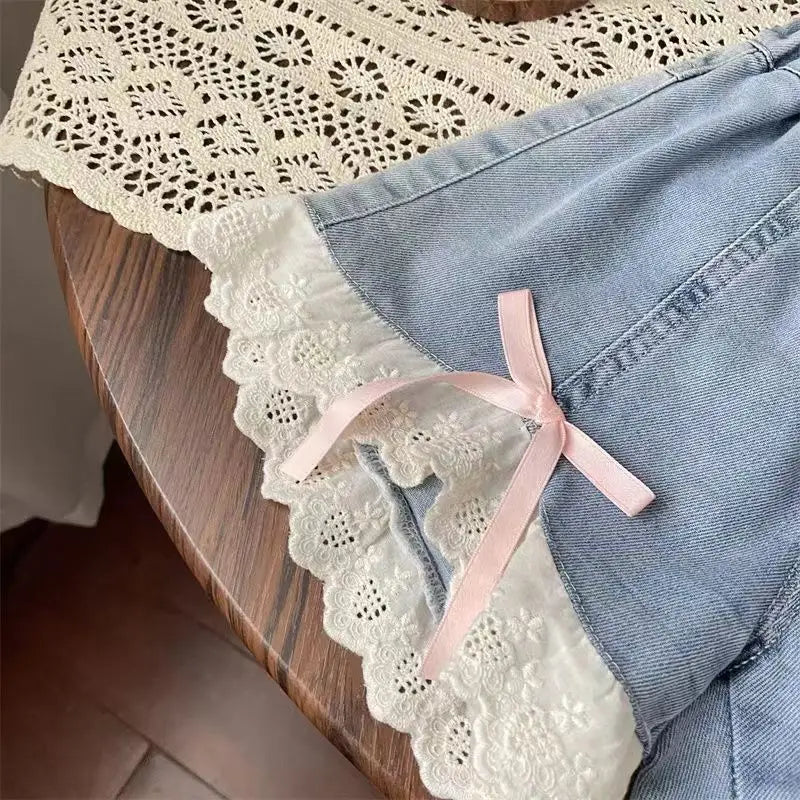 Shorts vaqueros con lazo de encaje dulce