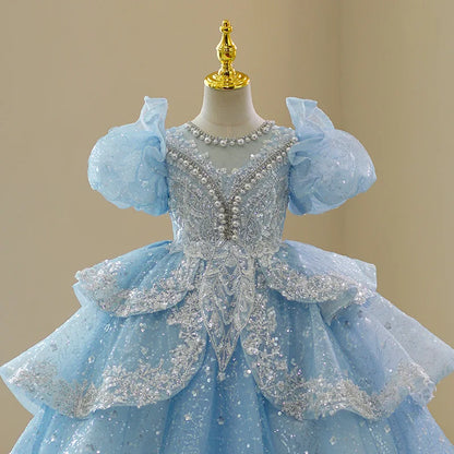 Vestido de princesa azul de lujo