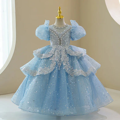 Vestido de princesa azul de lujo