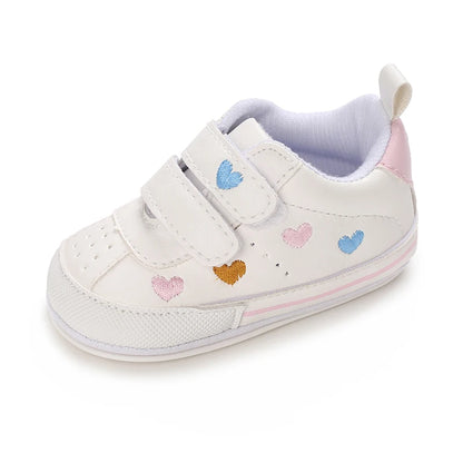Zapatillas de bebé corazones dulces