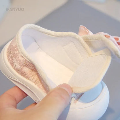 Glamouröse Kinder-Sneaker 