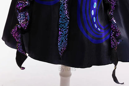 Bold villain sea witch costume with wig for girls' imaginative play